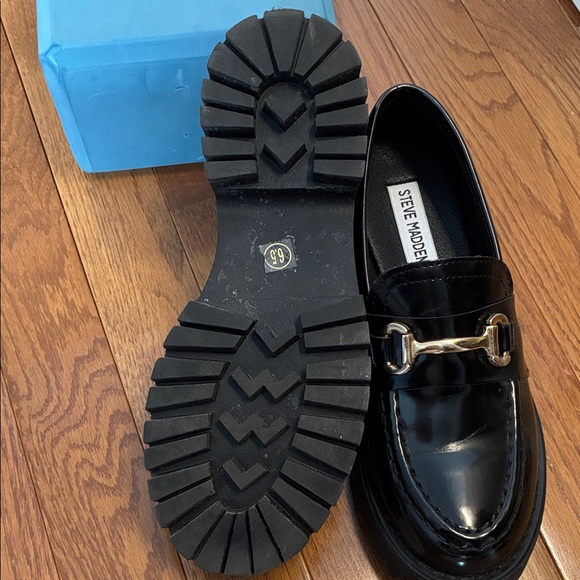 Black Steve Madden Loafers - Picture 4 of 4